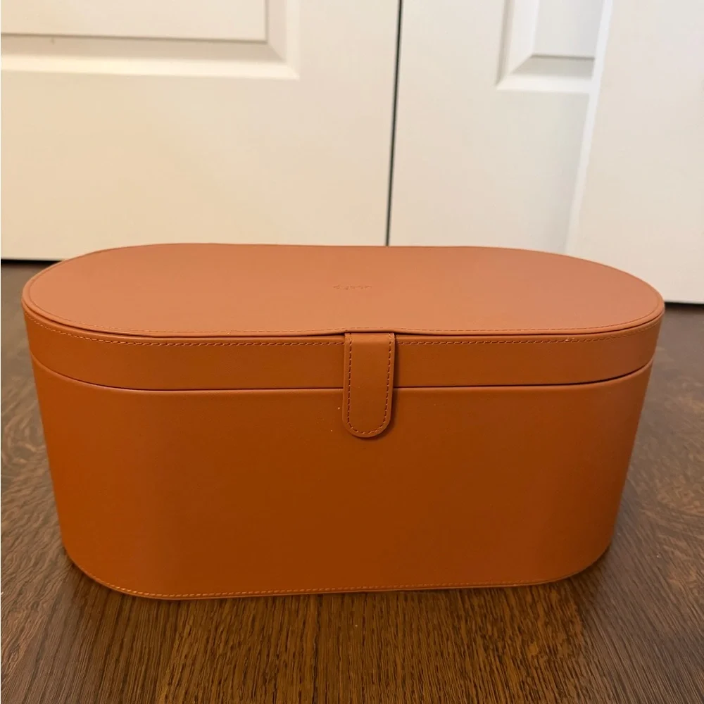 DYSON Airwrap Storage Case Hard Exterior With Magnet Snap Brown Like New - Picture 5 of 10